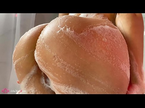 ❤️ Brunette manao masturbate Pussy miaraka amin'ny Vibrator ho amin'ny orgasme mahery amin'ny fandroana Vaovao aminay ☑